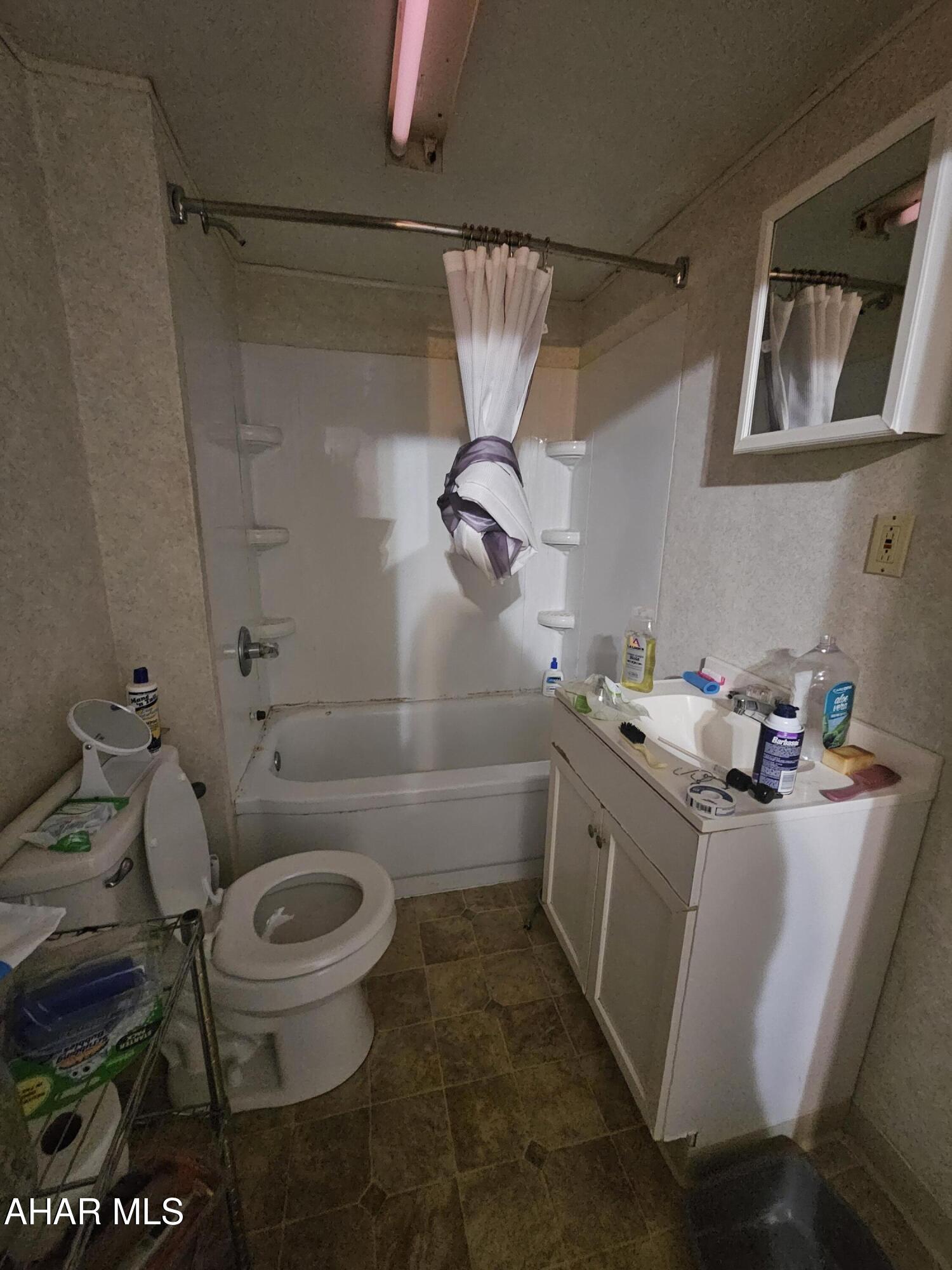 Juniata - Residential