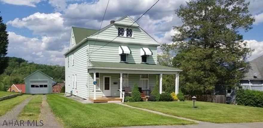 Very well maintained 4 bedroom home in Williamsburg.  This property sits on a beautiful .46 acre lot and other features include detached 1 car garage, 4 oversized bedrooms, large living room and kitchen and all updated mechanics!  This home is perfect for a growing family!