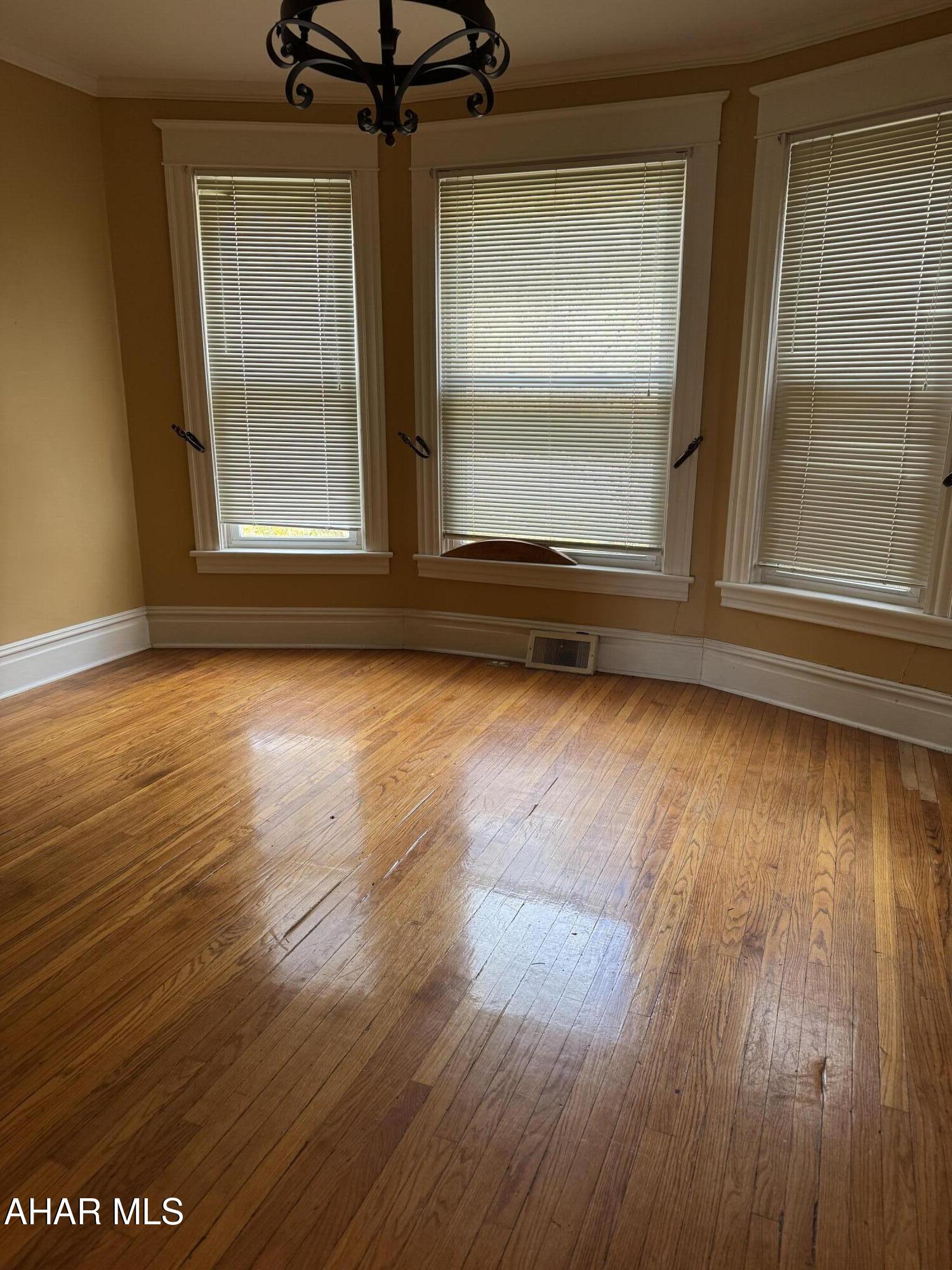 Llyswen - Residential