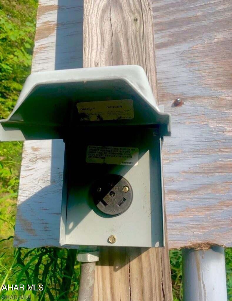 West Loop - Commercial Sale