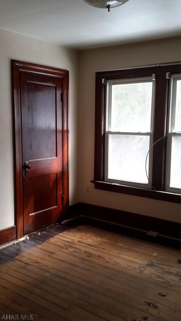 Mountain House Grounds - Residential