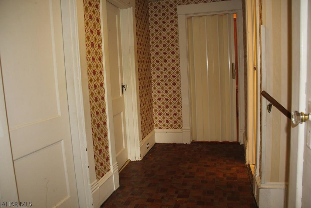 Juniata - Residential