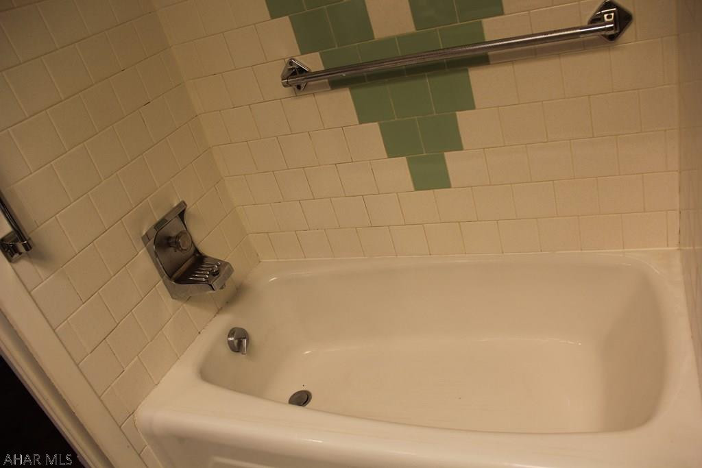 Juniata - Residential