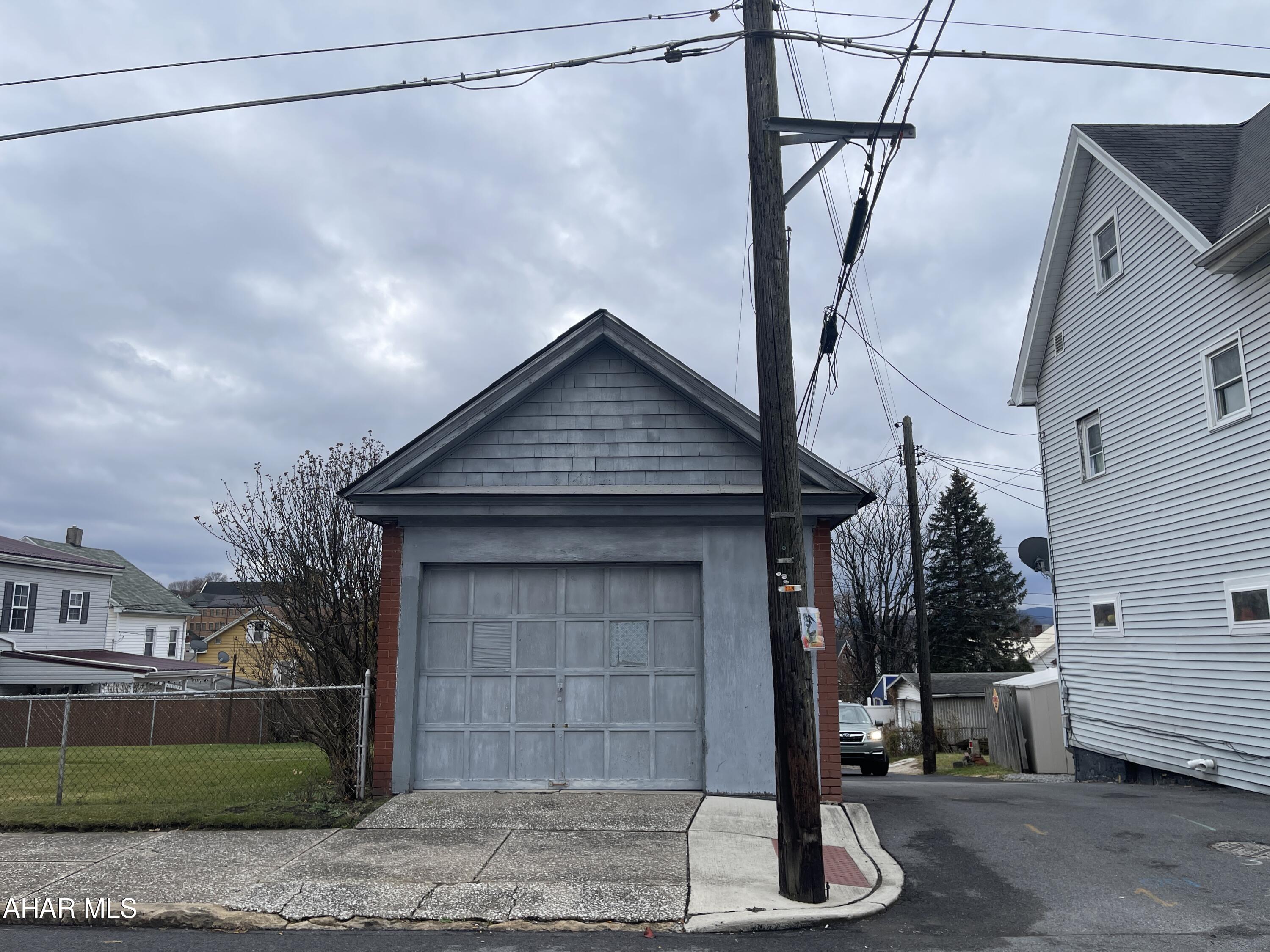 East End - Residential