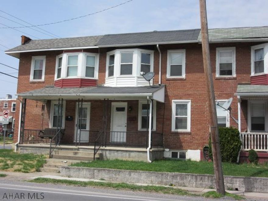 One of the owners is a real estate  broker in the state of PA.