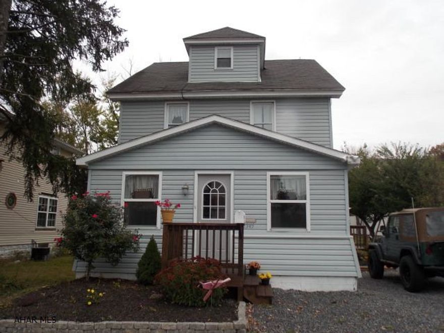 Totaly remodeled 3 BR/2 BA home on a double lot in Juniata. The full bath is new and the new 3/4 bath has a walk in shower. The kitchen is new and the laundry is on the first floor. The bedrooms are a nice size, and the taxes are very low. Only $494.26 WOW. Great family home, just bring your furniture and move right in.