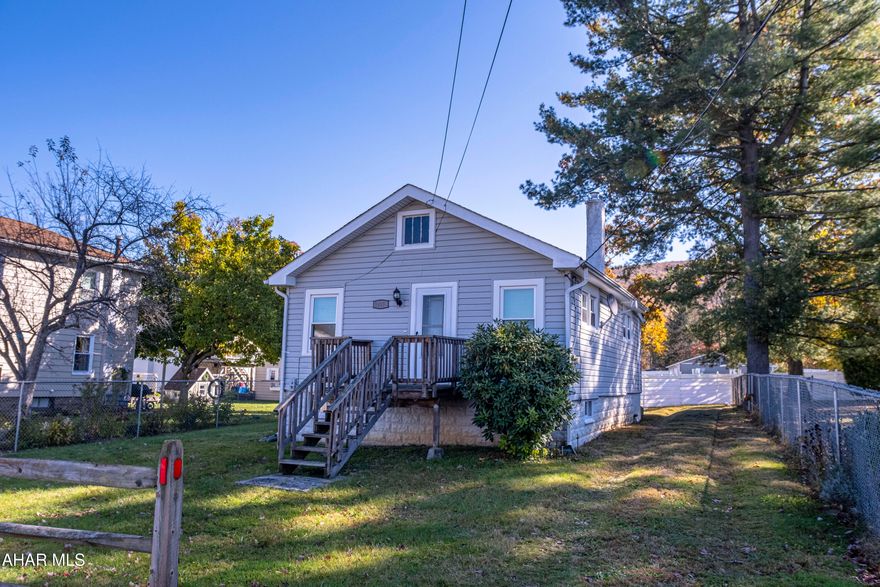 This cozy first-floor one-bedroom, one-bath home in Greenwood, Blair County, features a fenced yard, off-street parking, and comes with appliances included. It's full of potential for first-time homeowners or investors.   Call or text for a showing today!