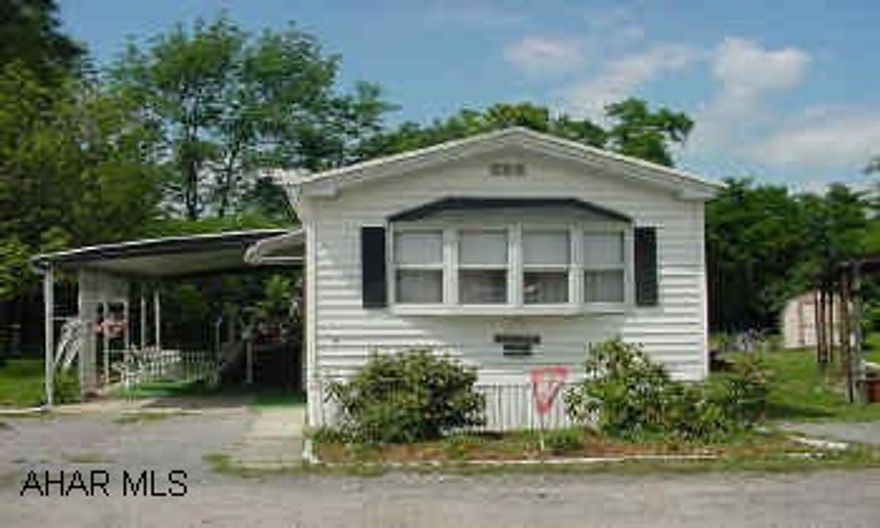 1984 Single wide on Rented Lot 1984 Zimmer Mobile Home, on rented lot, central air, carport, 2 BD, 2 baths,Kerosene heat; Lot rent $270 monthly includes: water, sewer, trash, snow removal; 6" wall studs, 12" insulation. Roof (guarantee for life),