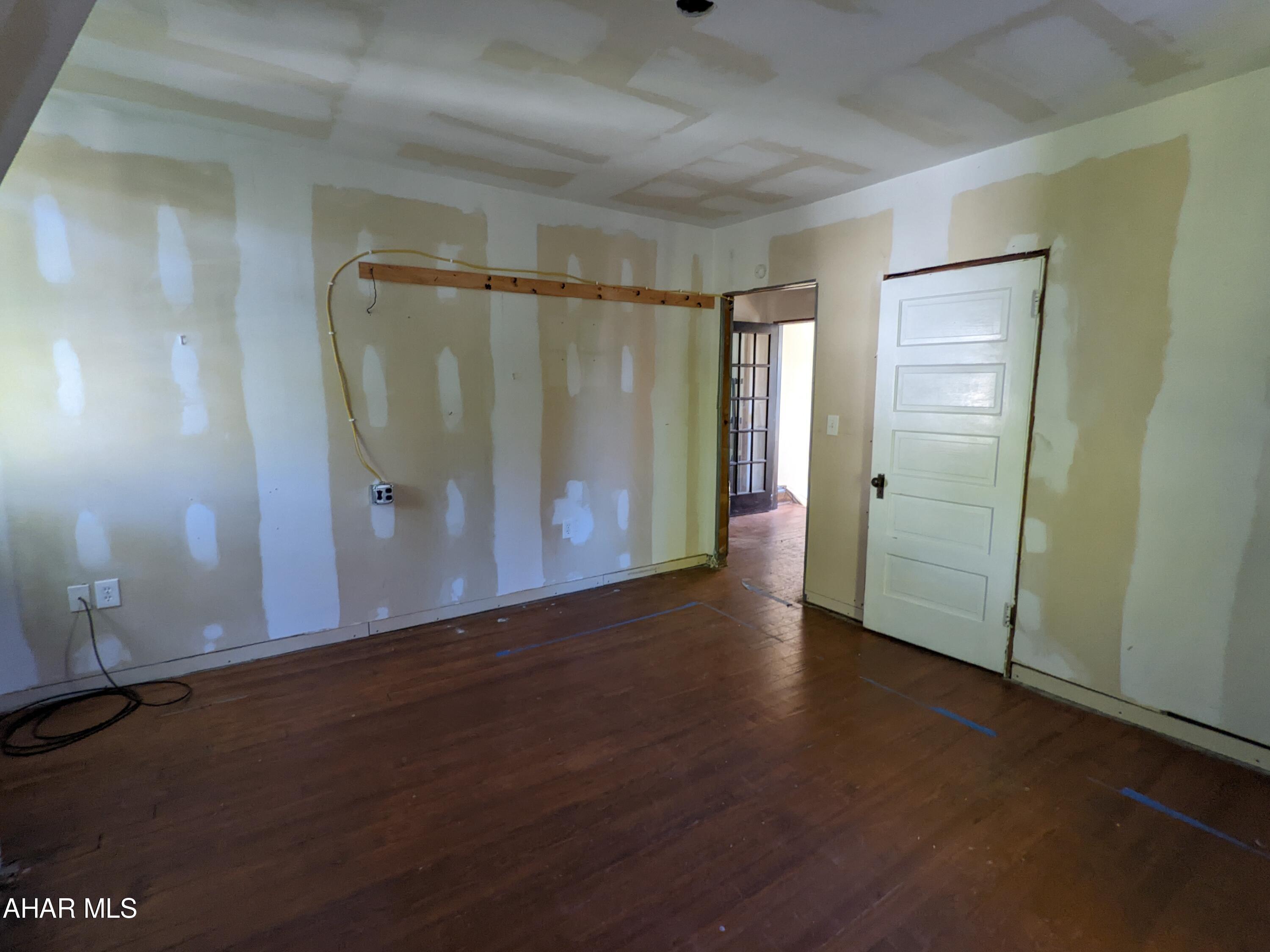 Hollidaysburg - Residential