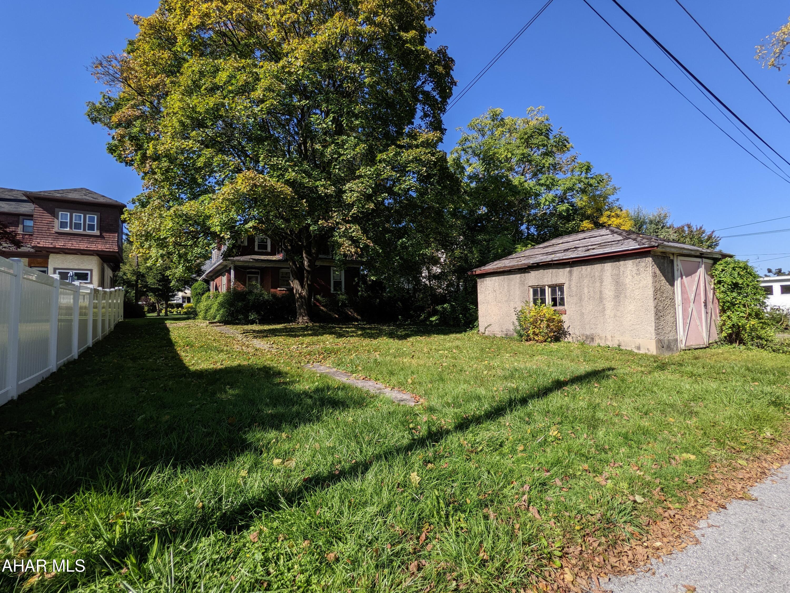 Hollidaysburg - Residential