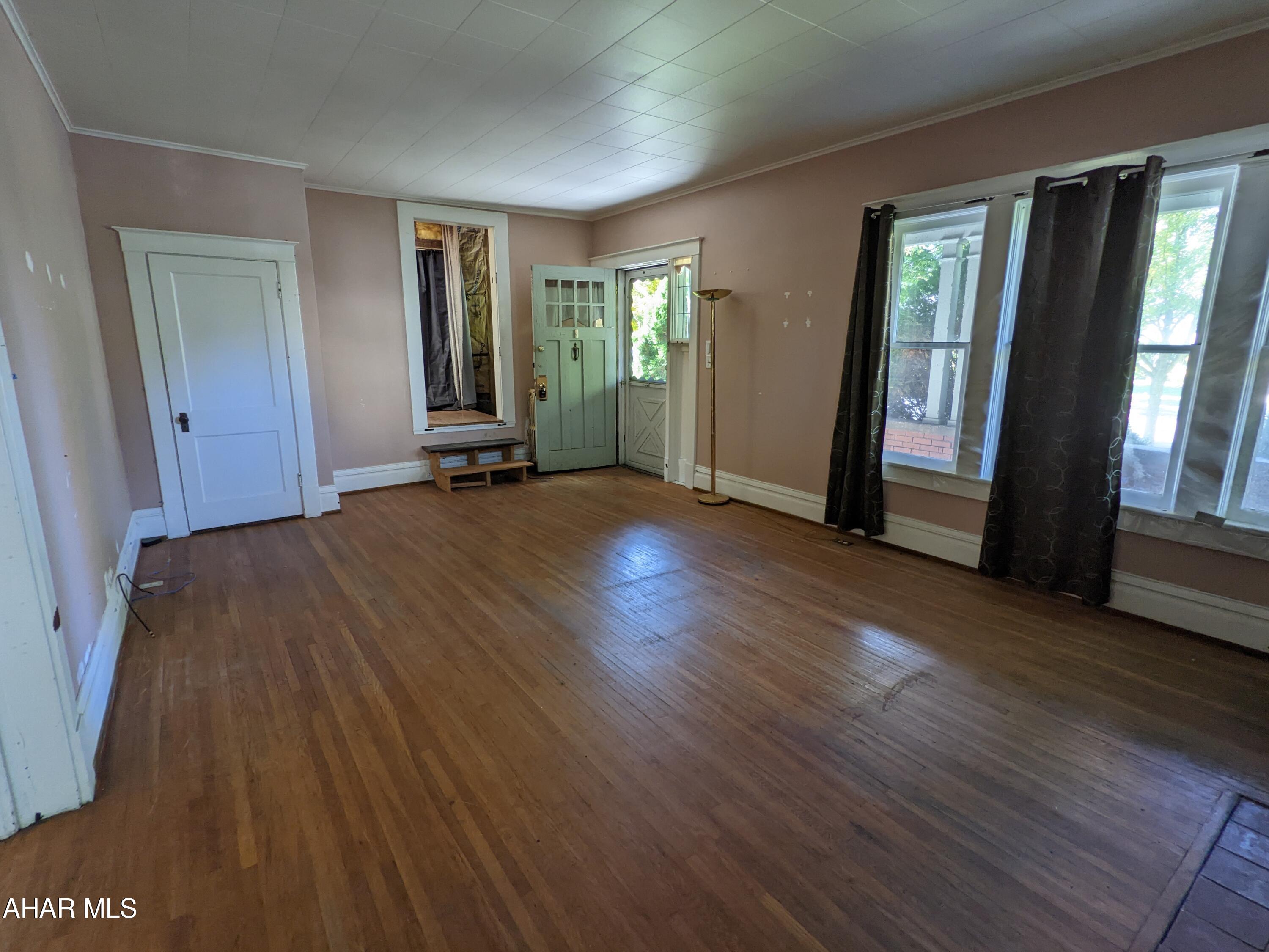 Hollidaysburg - Residential