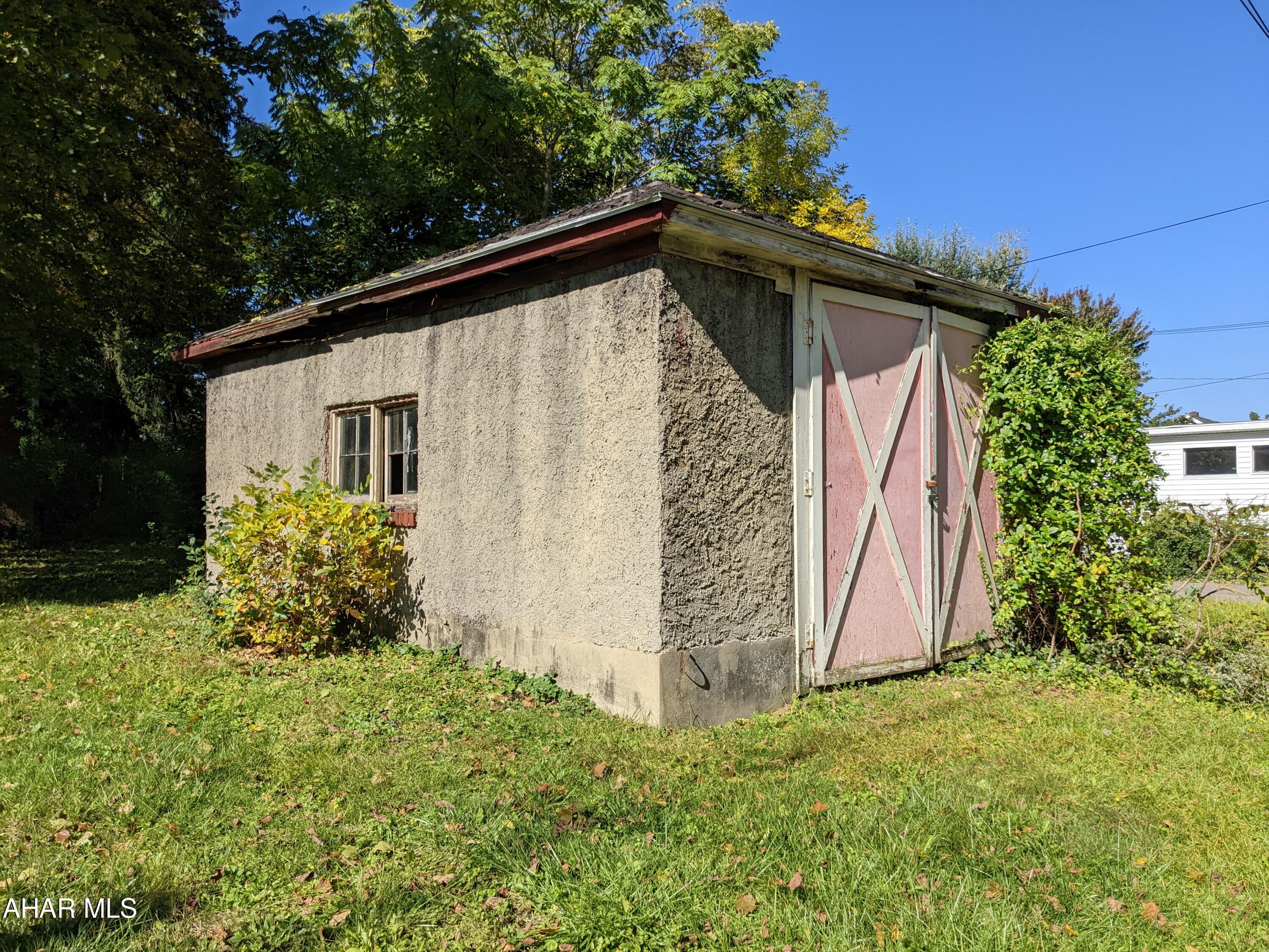 Hollidaysburg - Residential