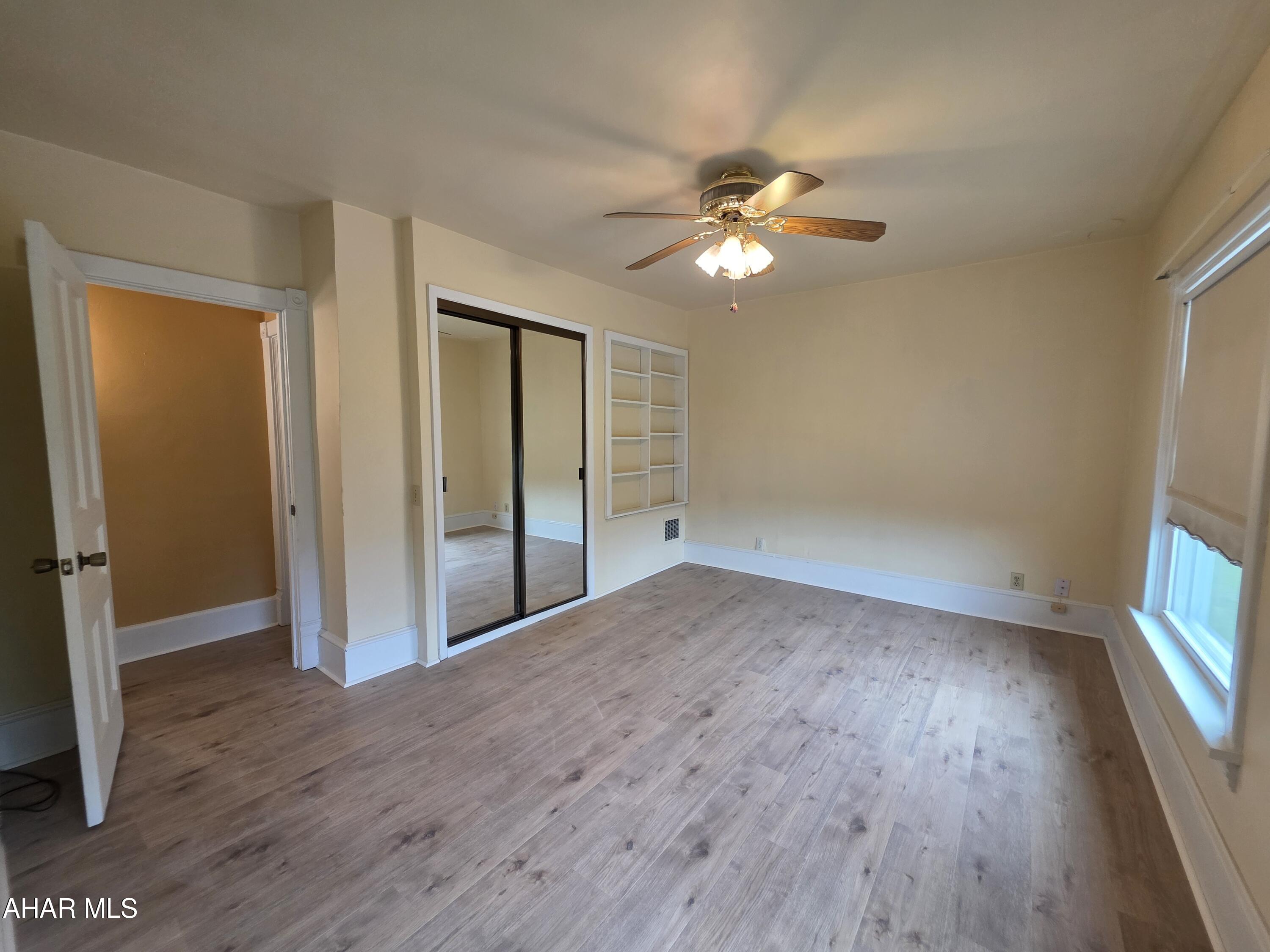 Juniata - Residential