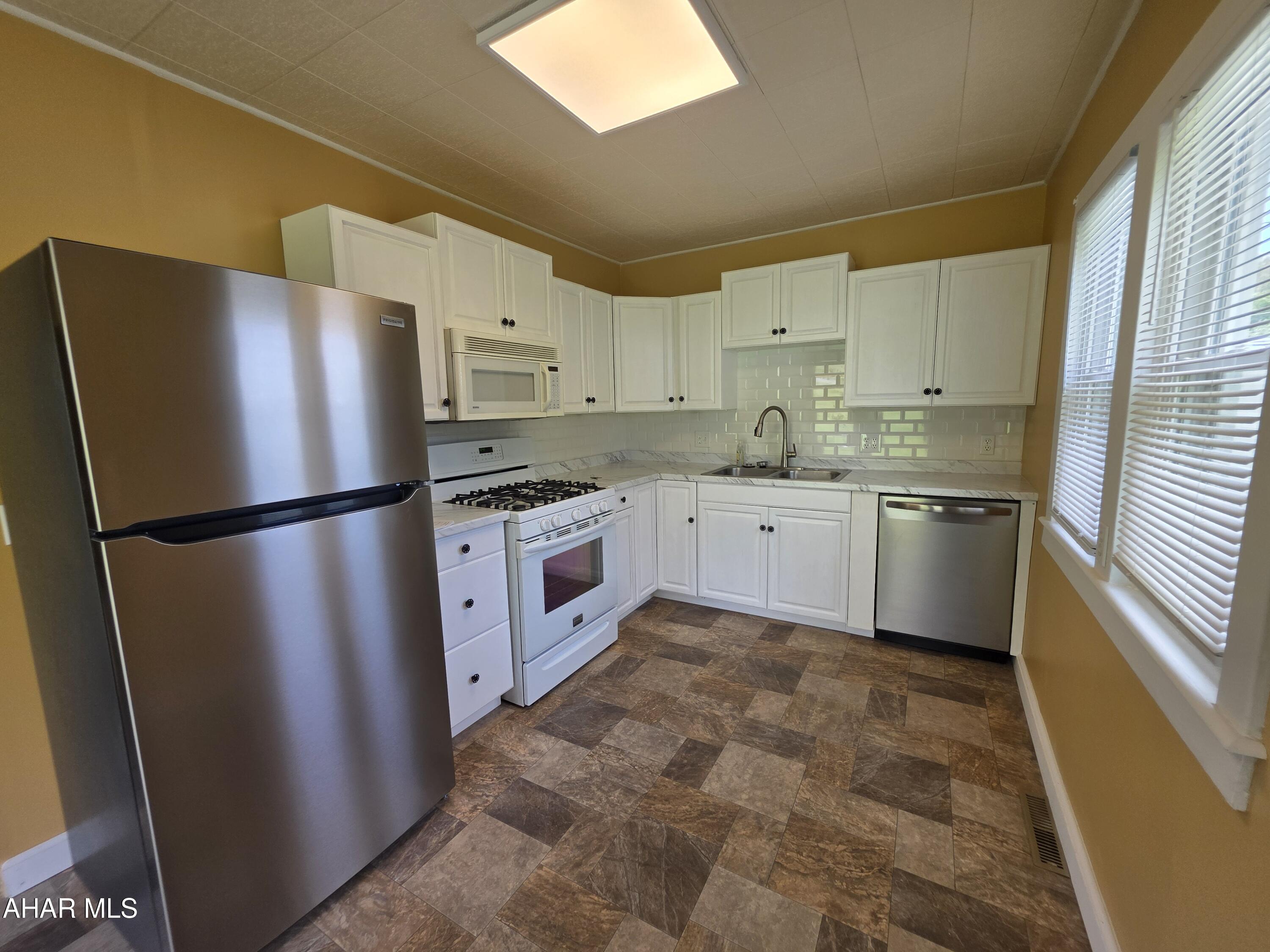 Juniata - Residential