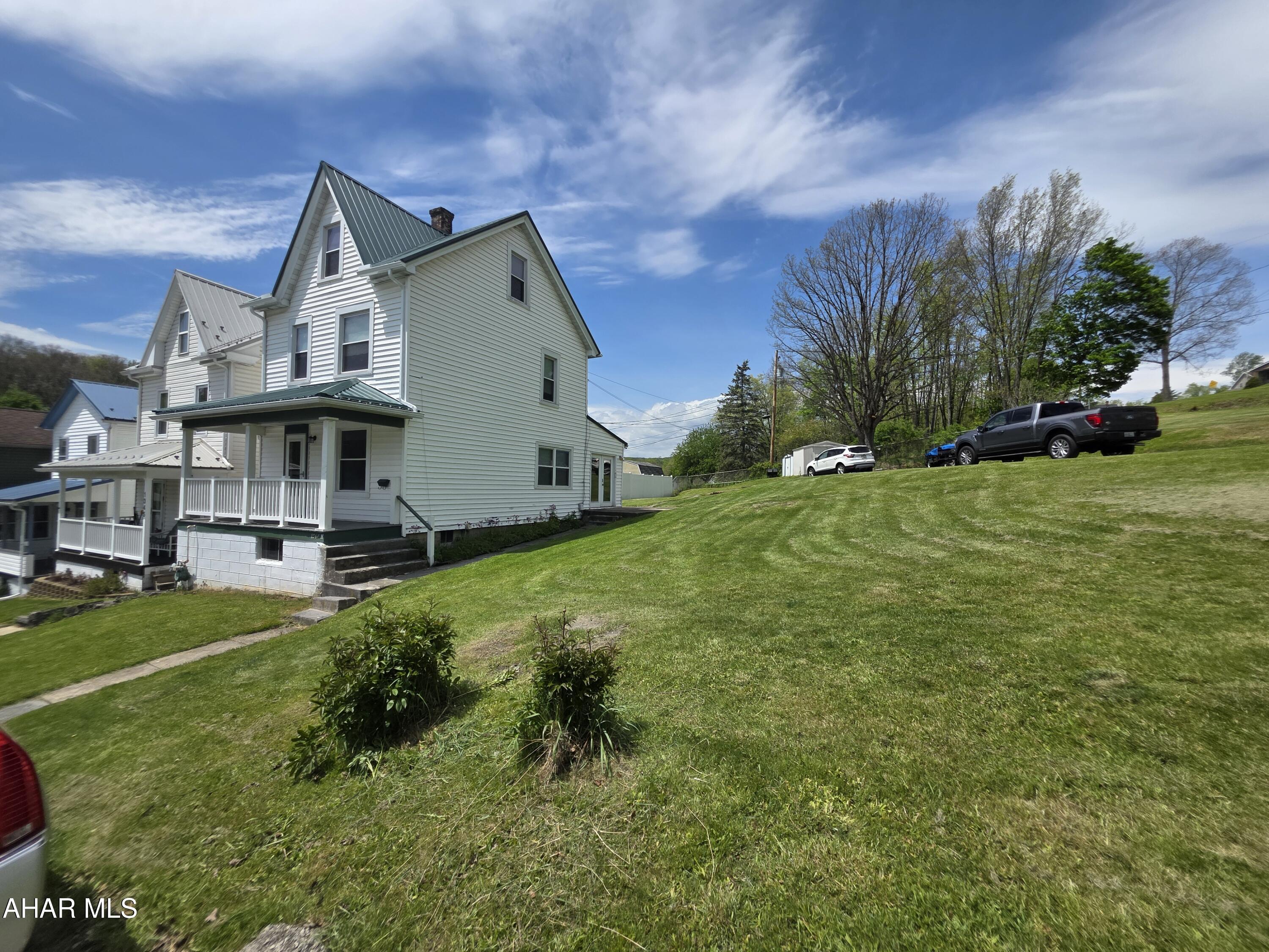 Juniata - Residential