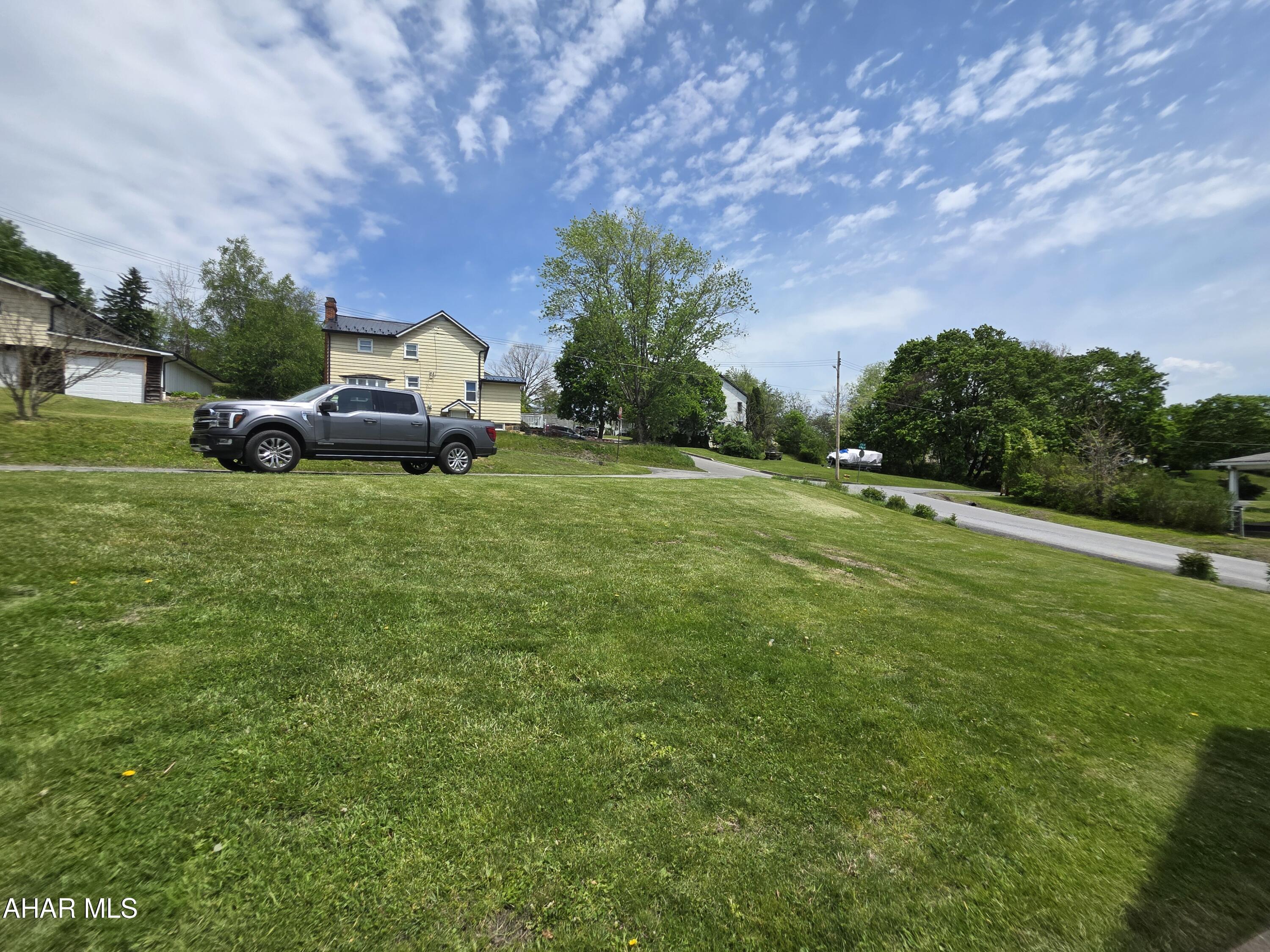 Juniata - Residential