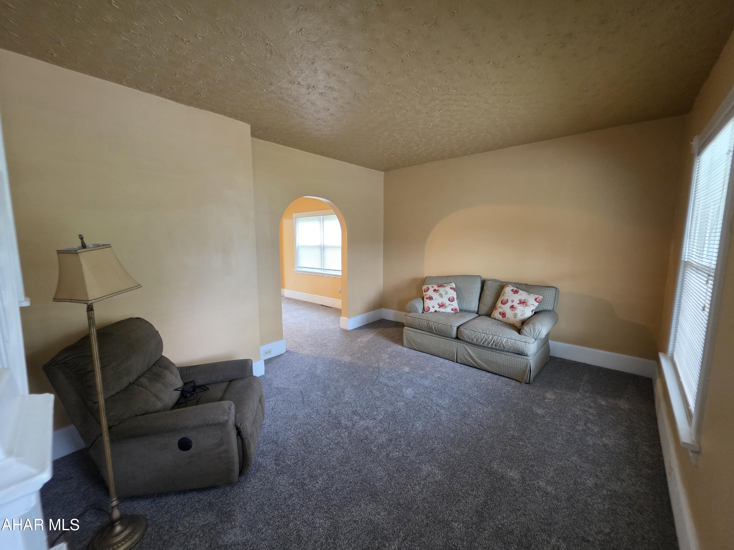 Juniata - Residential