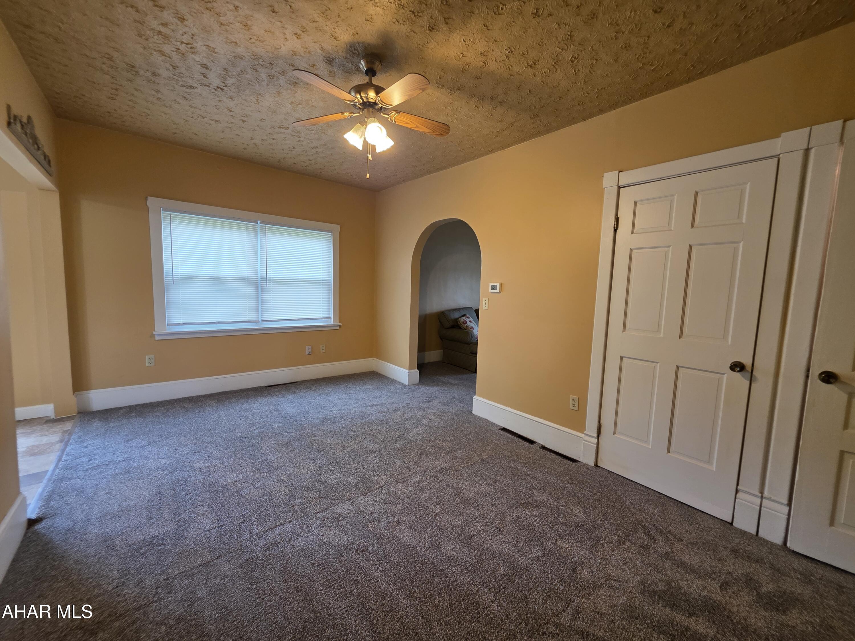 Juniata - Residential