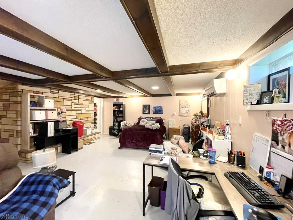 Meadowbrook - Residential