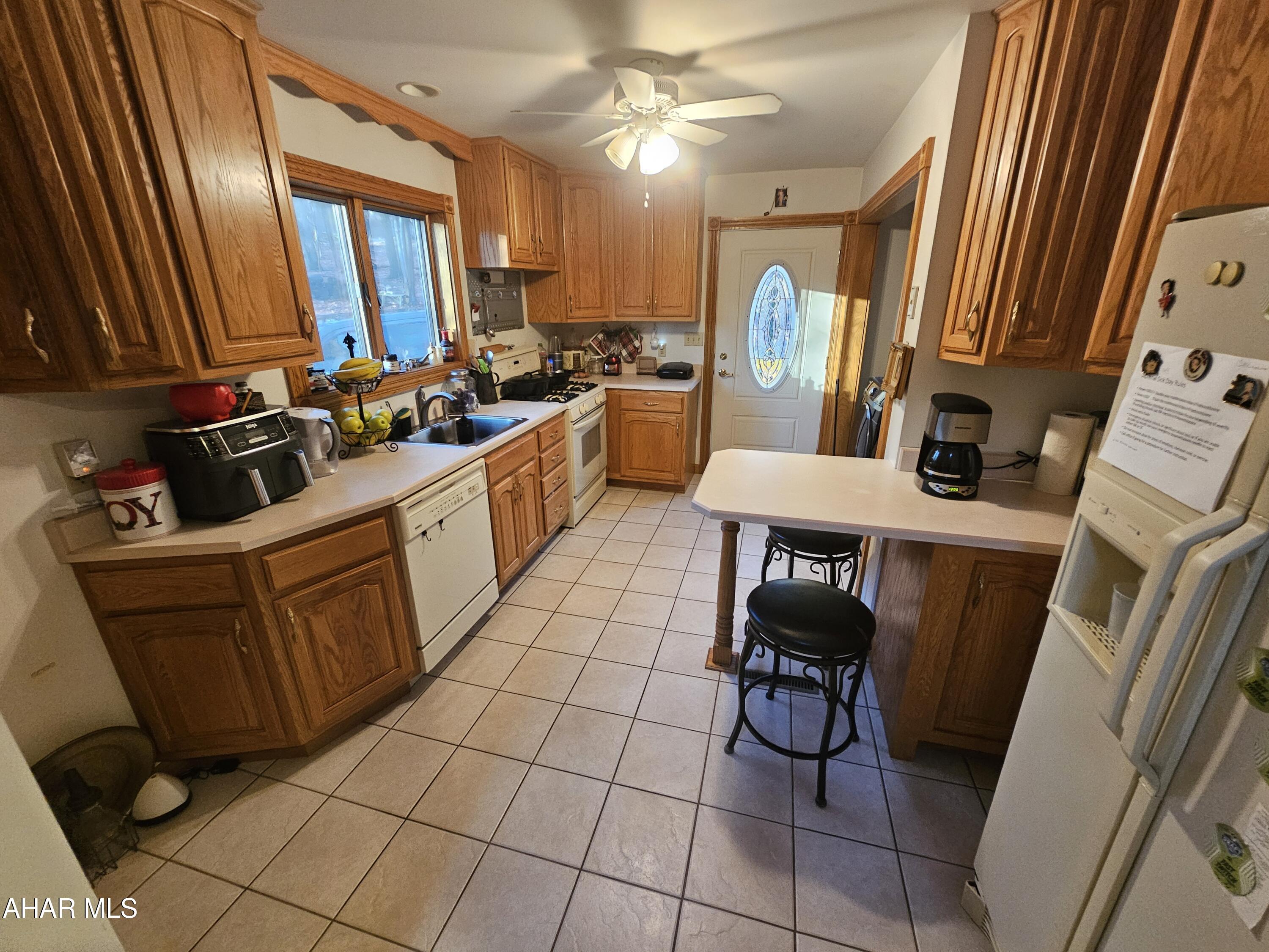 Glendale Yearound - Residential