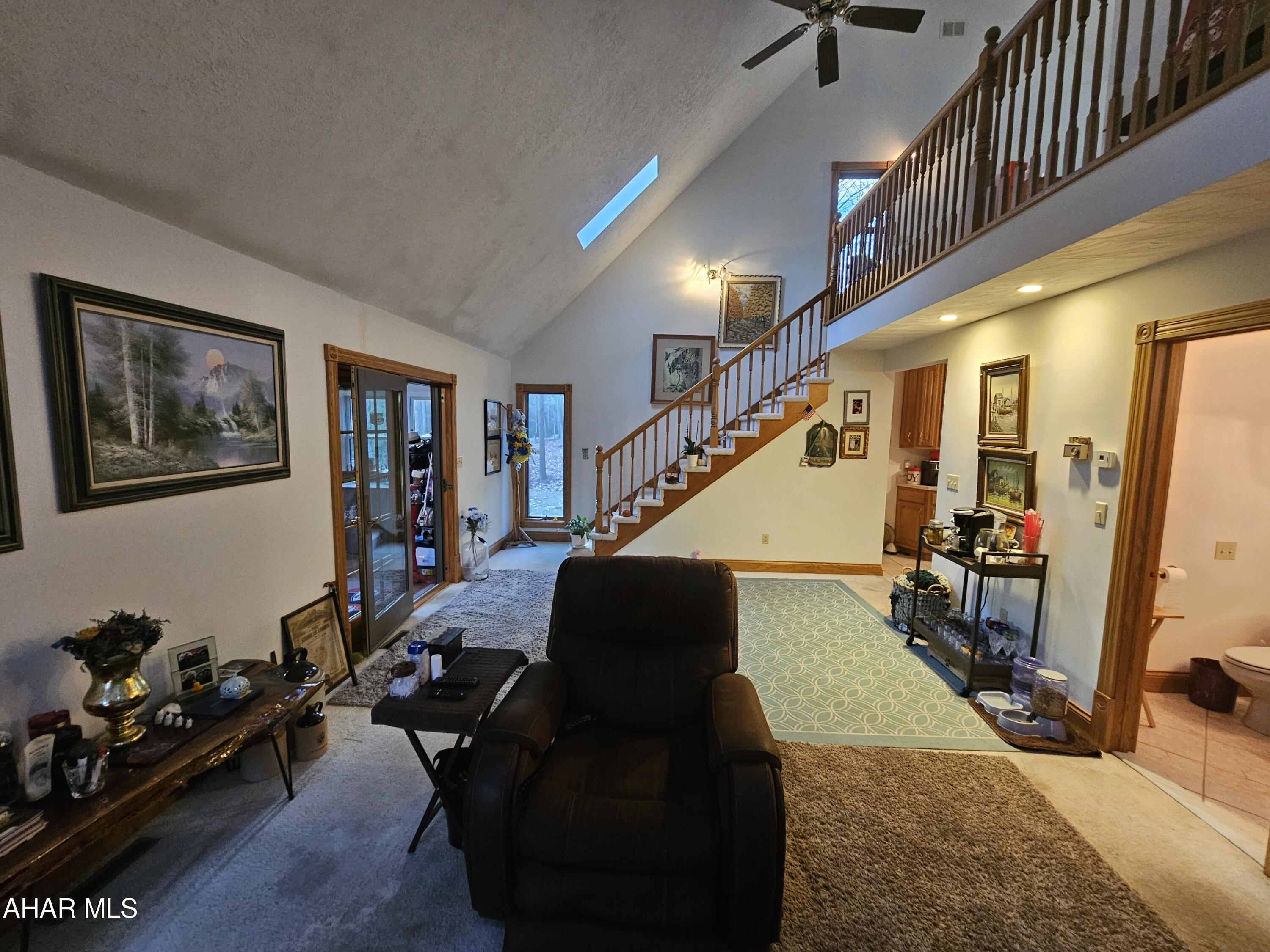 Glendale Yearound - Residential