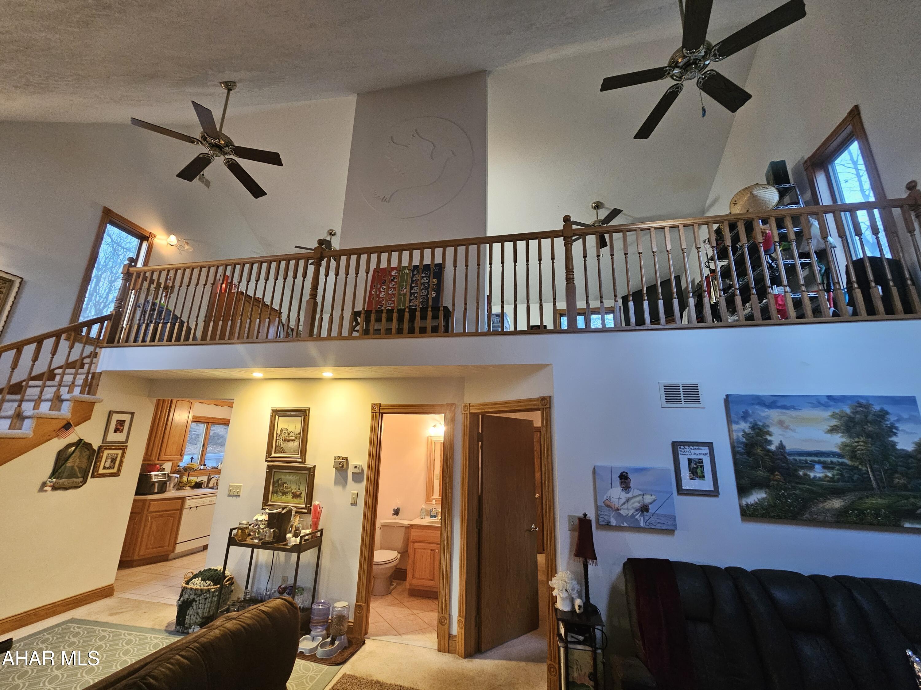 Glendale Yearound - Residential