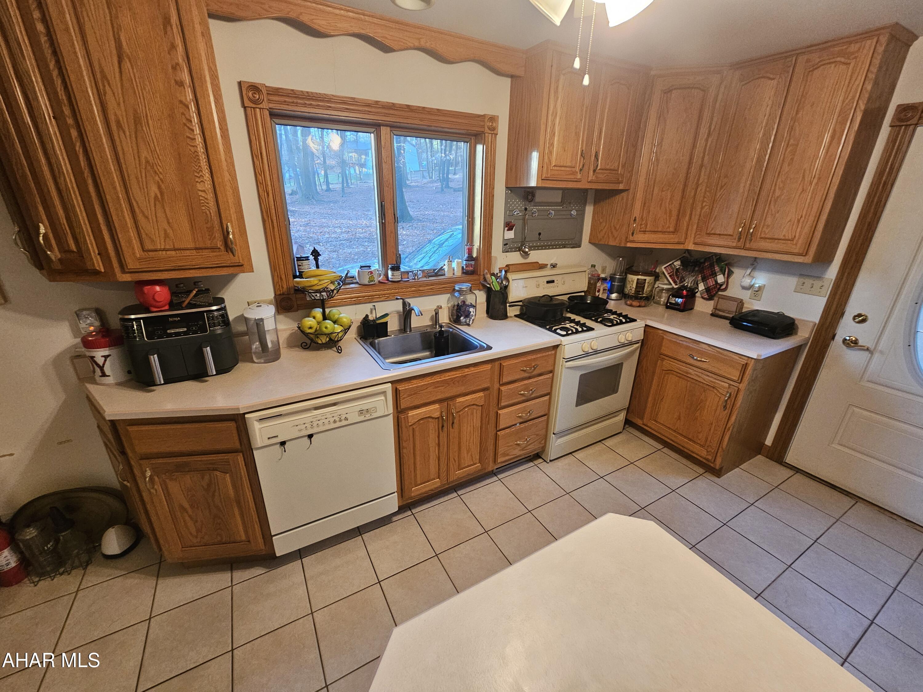 Glendale Yearound - Residential