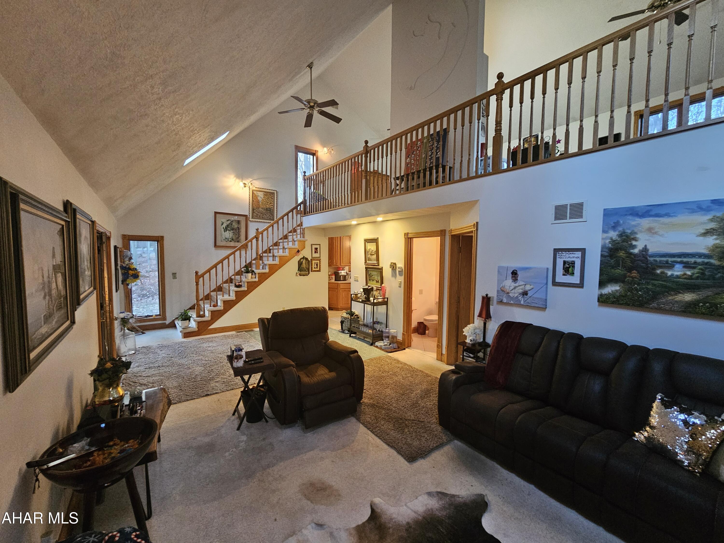 Glendale Yearound - Residential