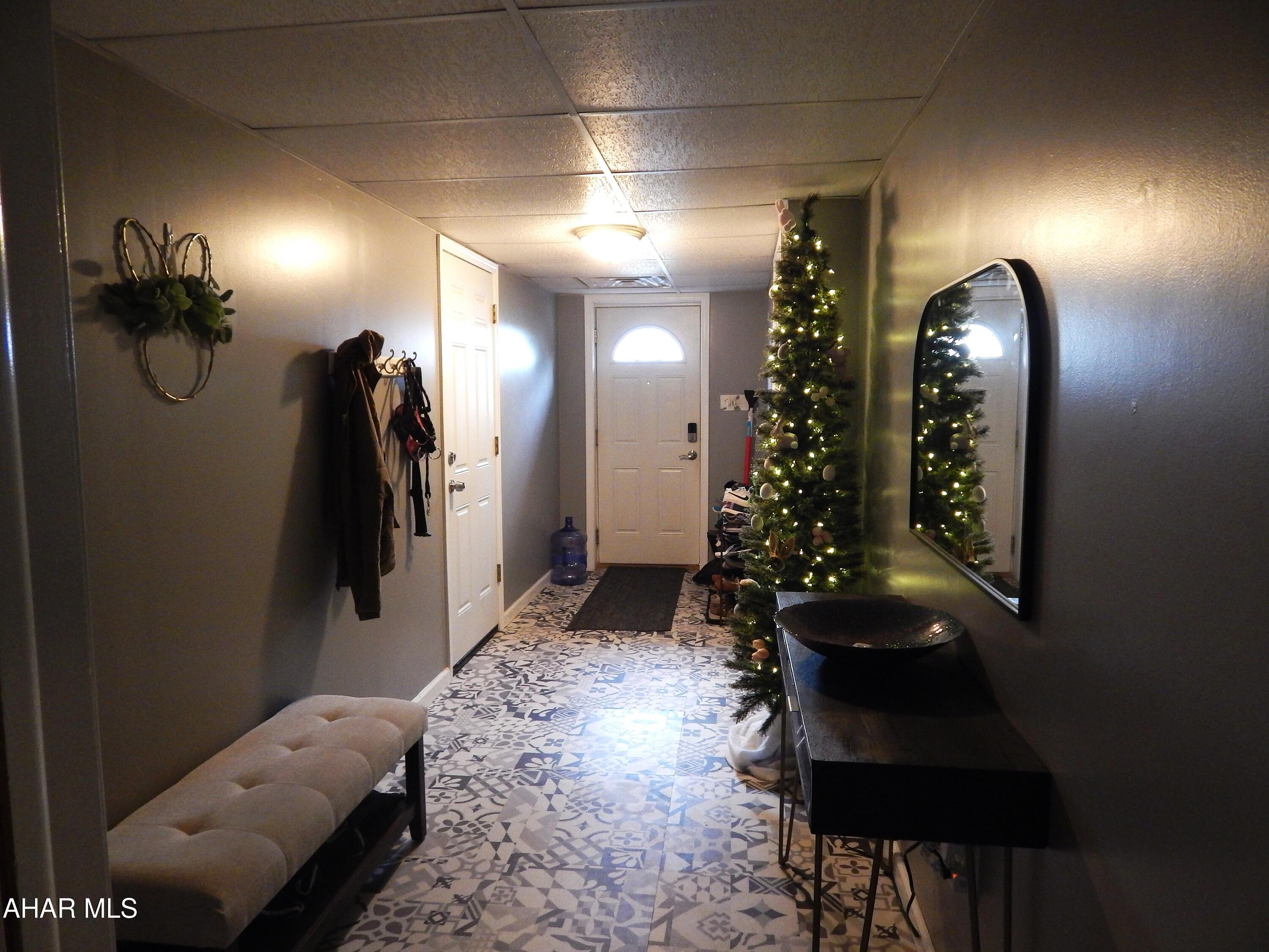 Rolling Hills - Residential