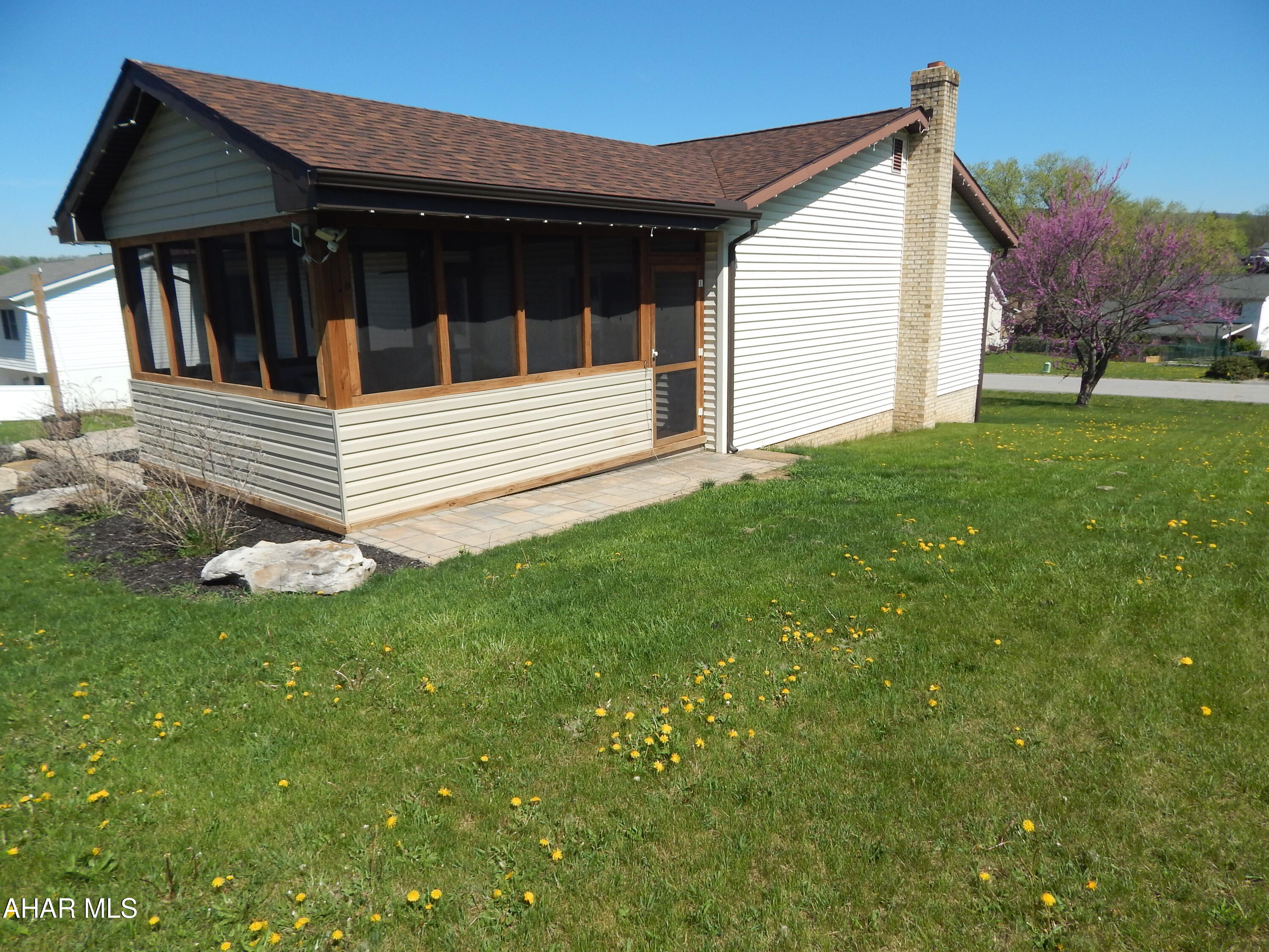 Rolling Hills - Residential