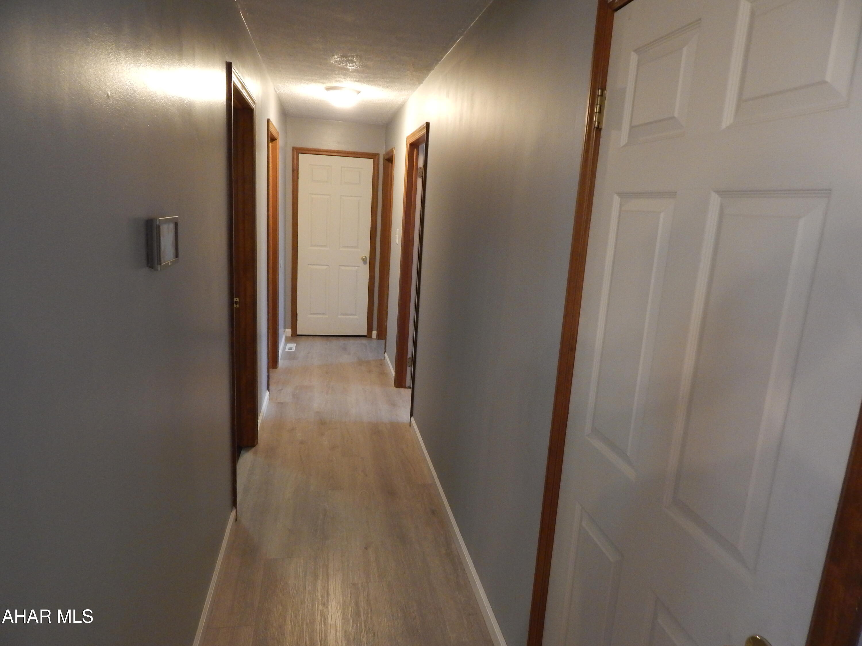 Rolling Hills - Residential