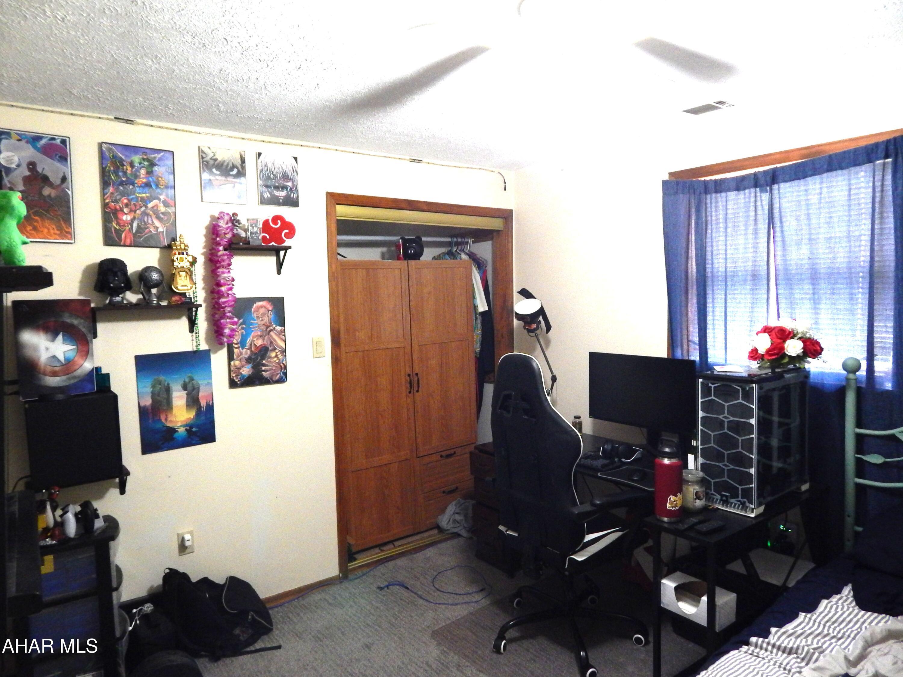 Rolling Hills - Residential