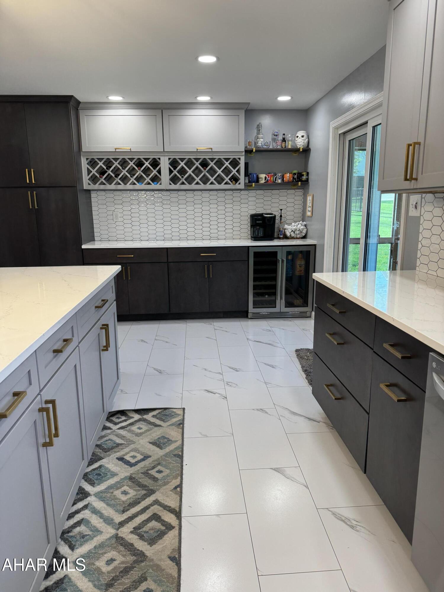 Rolling Hills - Residential