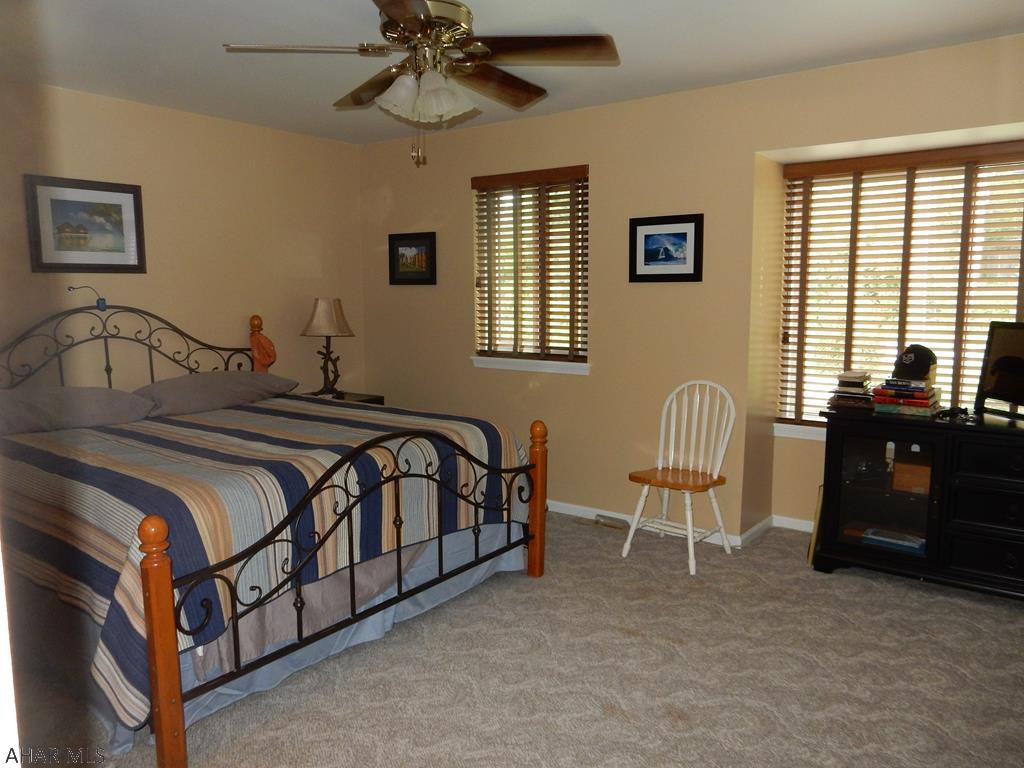 Lower Brush Mountain Road - Residential