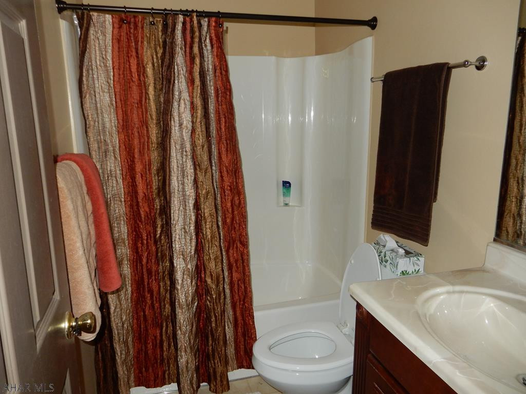 Lower Brush Mountain Road - Residential