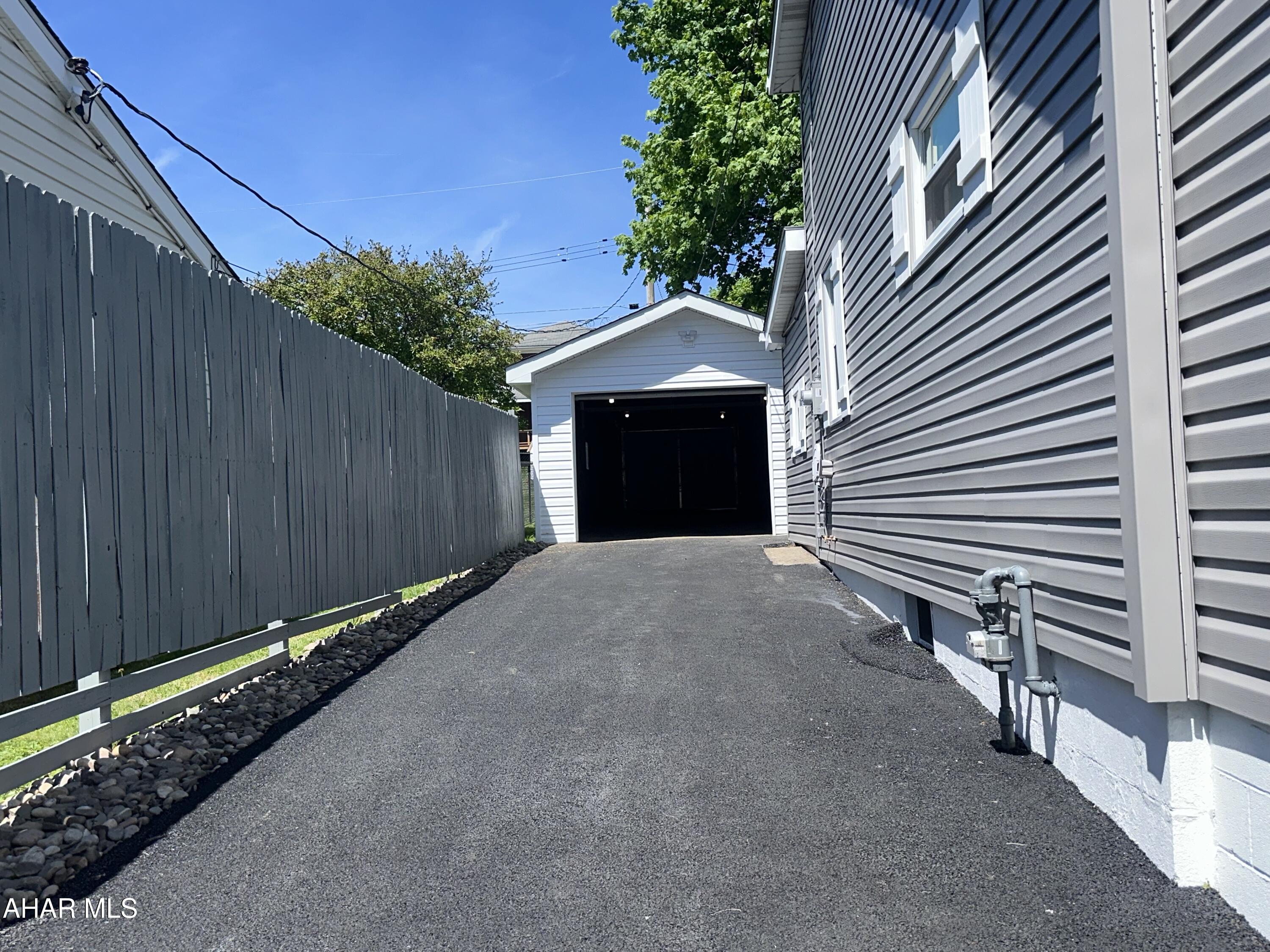 East End - Residential