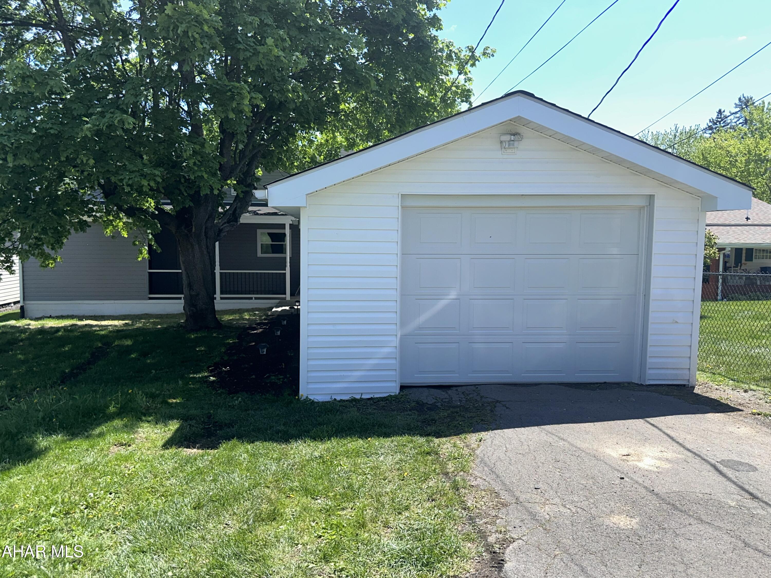 East End - Residential