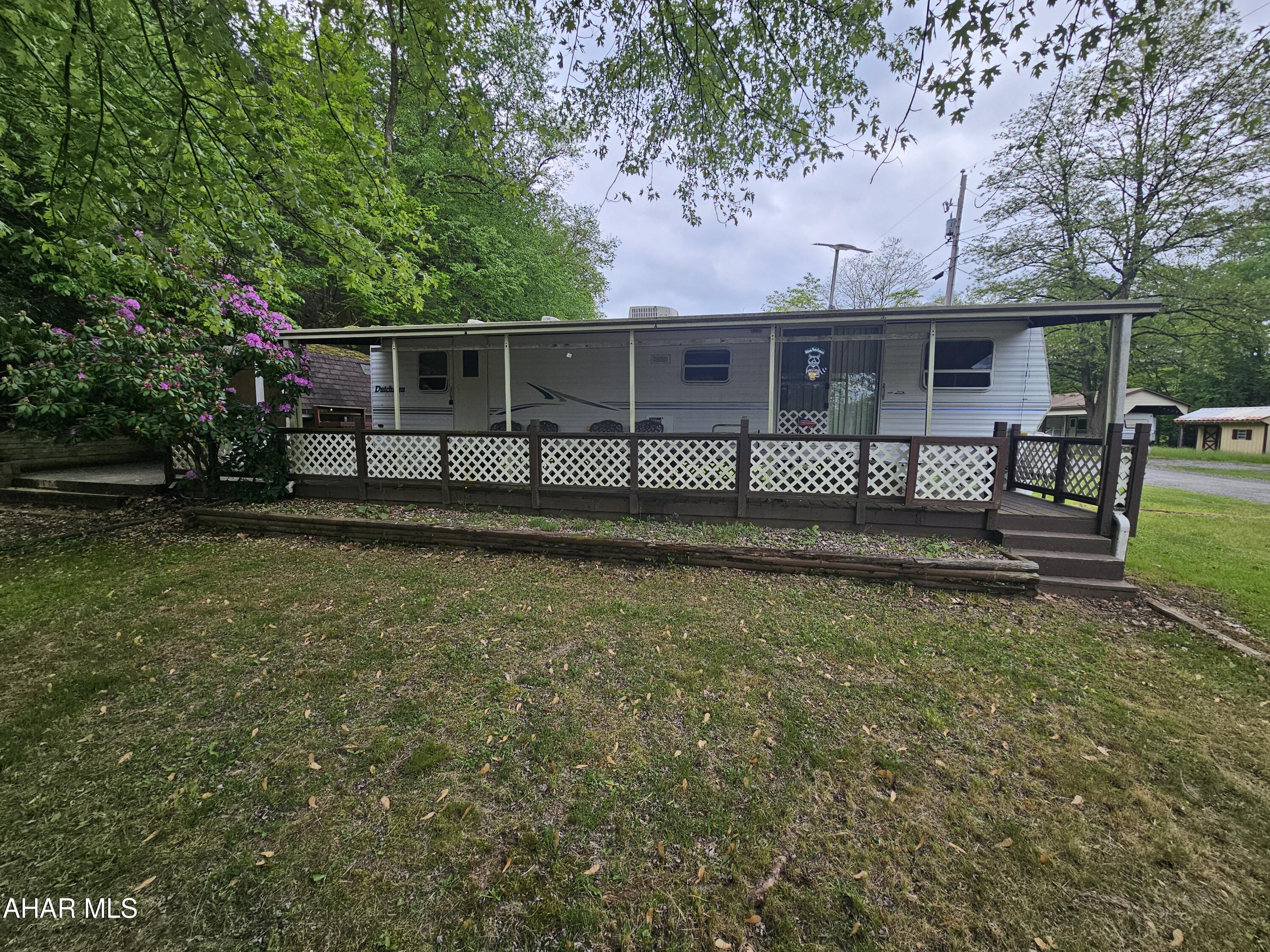 Glendale Yearound - Residential