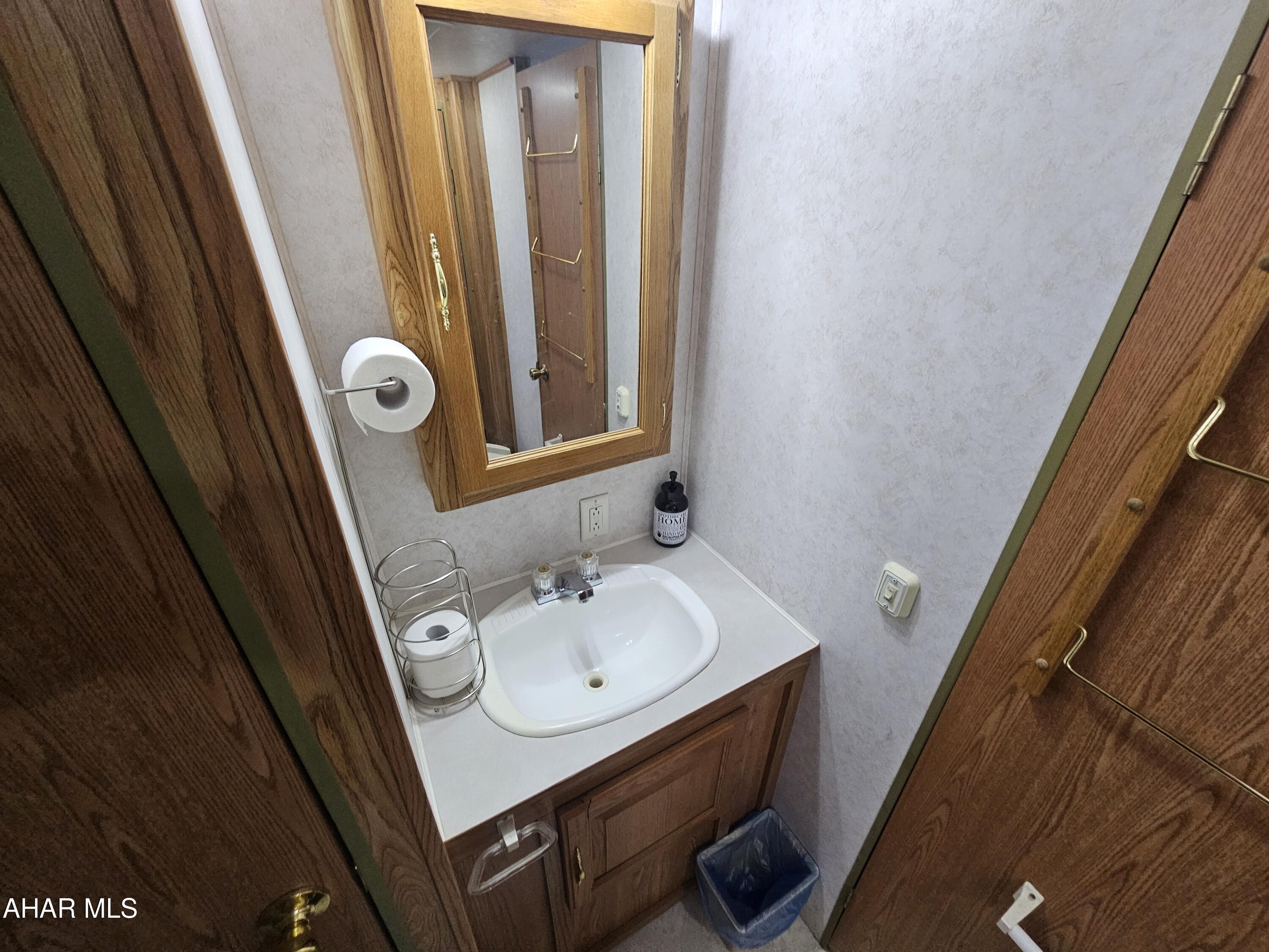 Glendale Yearound - Residential