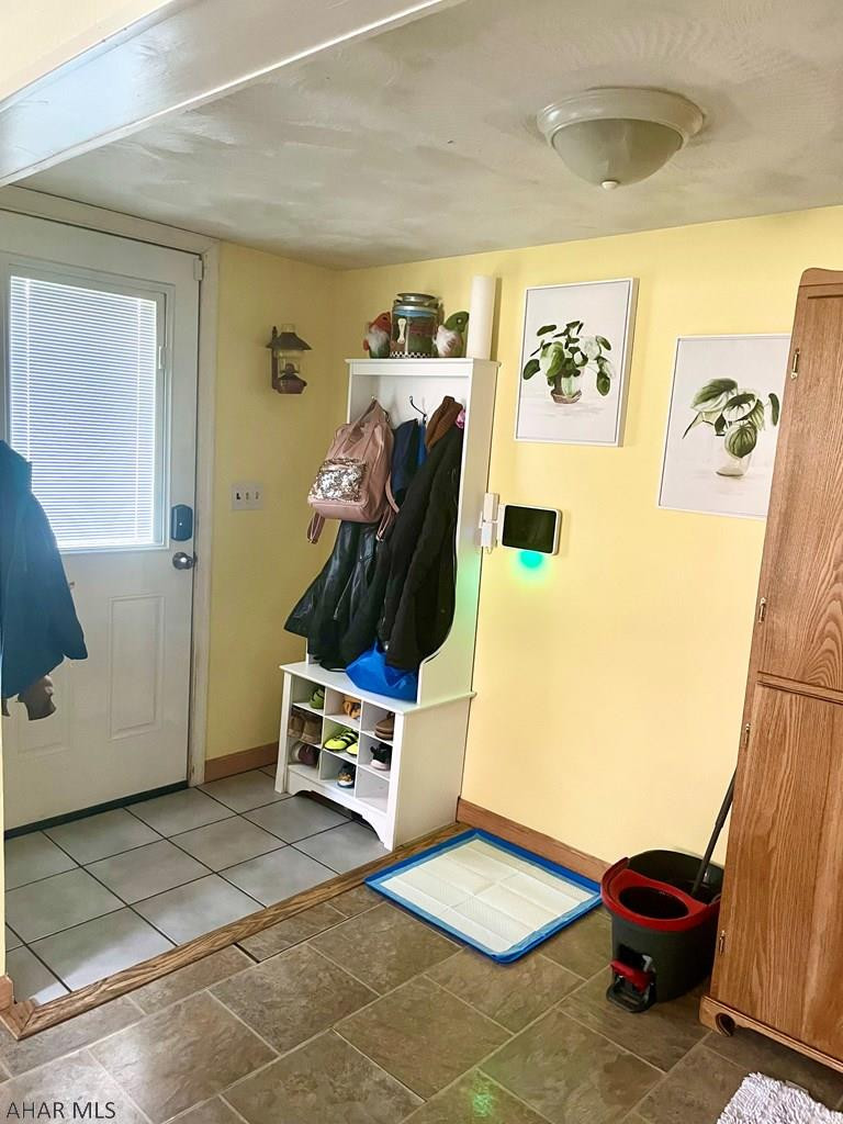 Saxton - Residential