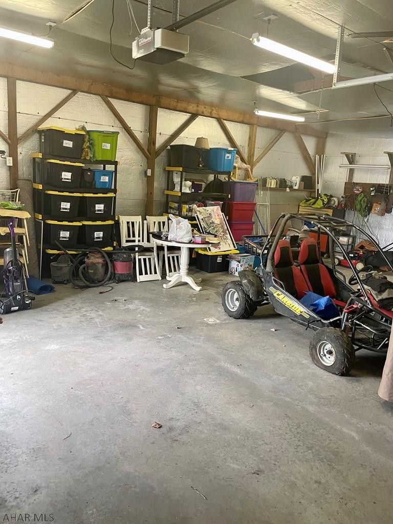 Saxton - Residential