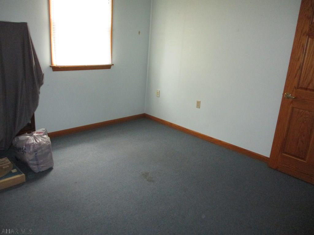 Unknown - Commercial Sale