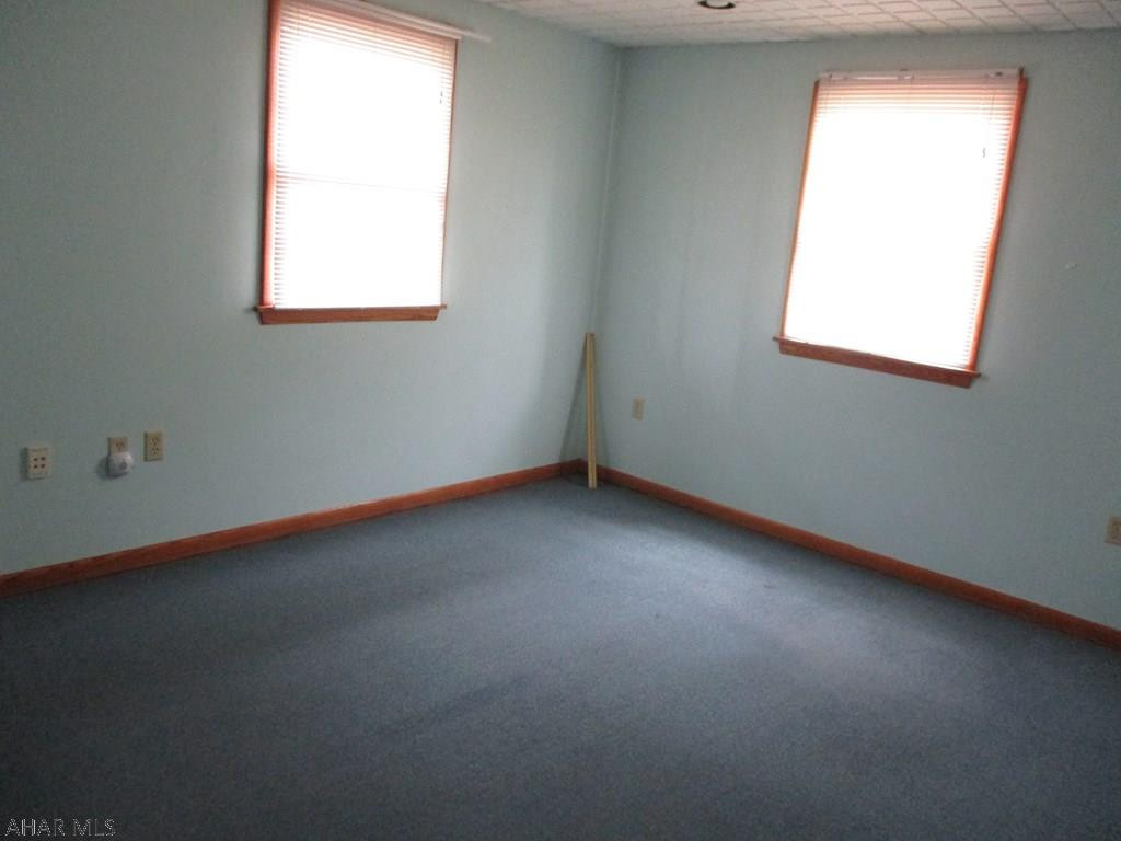 Unknown - Commercial Sale