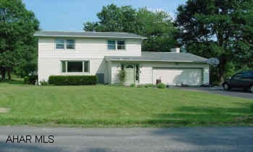 2 STORY OVERLOOKING FIELDS. BEAUTIFUL COUNTRY SETTING THAT OVERLOOKS FIELDS & PASTURES! THIS 2 STORY SETS ON JUST UNDER 1/2 ACRE LEVEL LOT. NICE BACK COVERED PATIO. A FEW MILES FROM I-99. REQUEST MIKE MANGIA TO SEE.