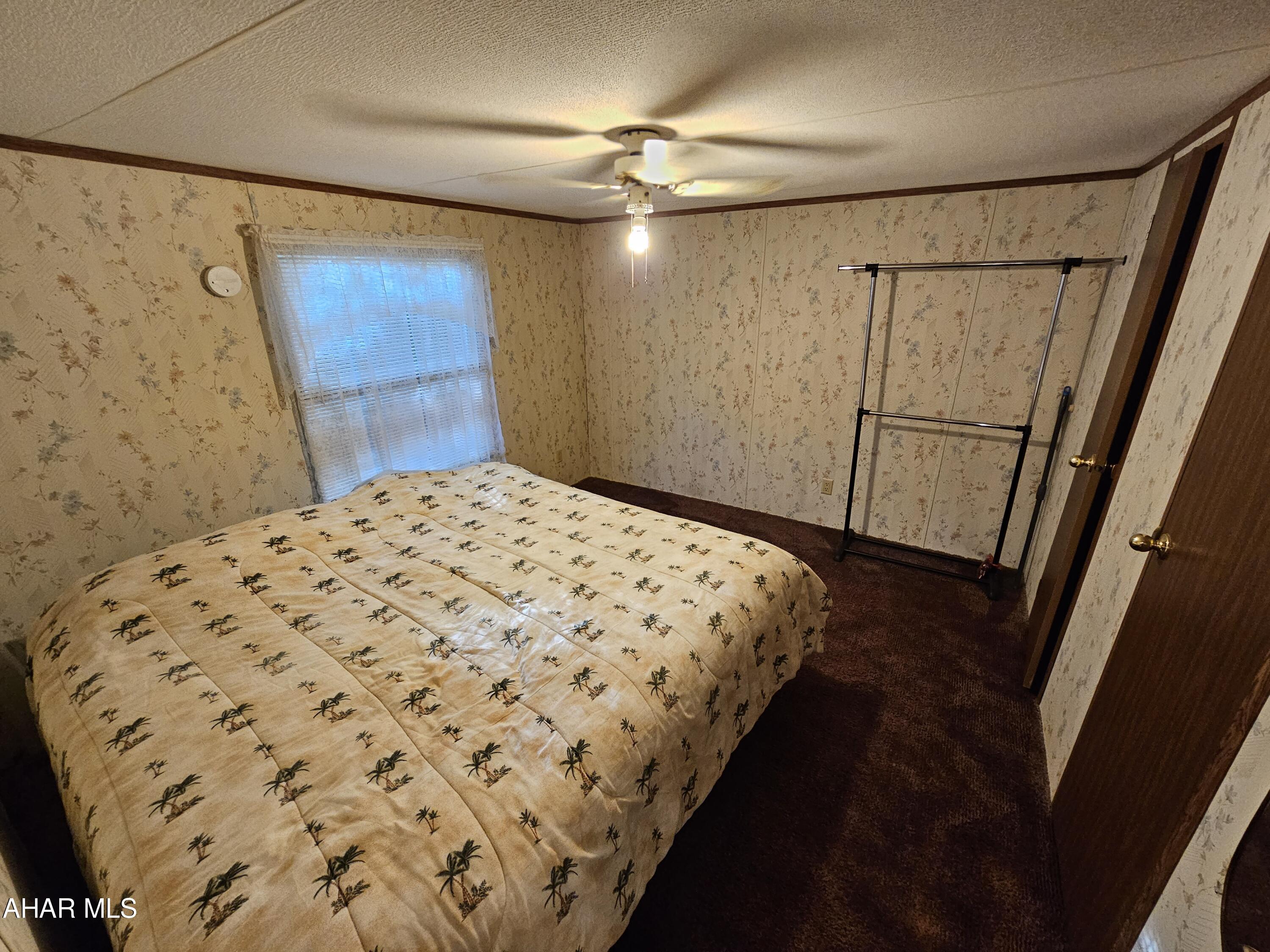 Glendale Yearound - Residential