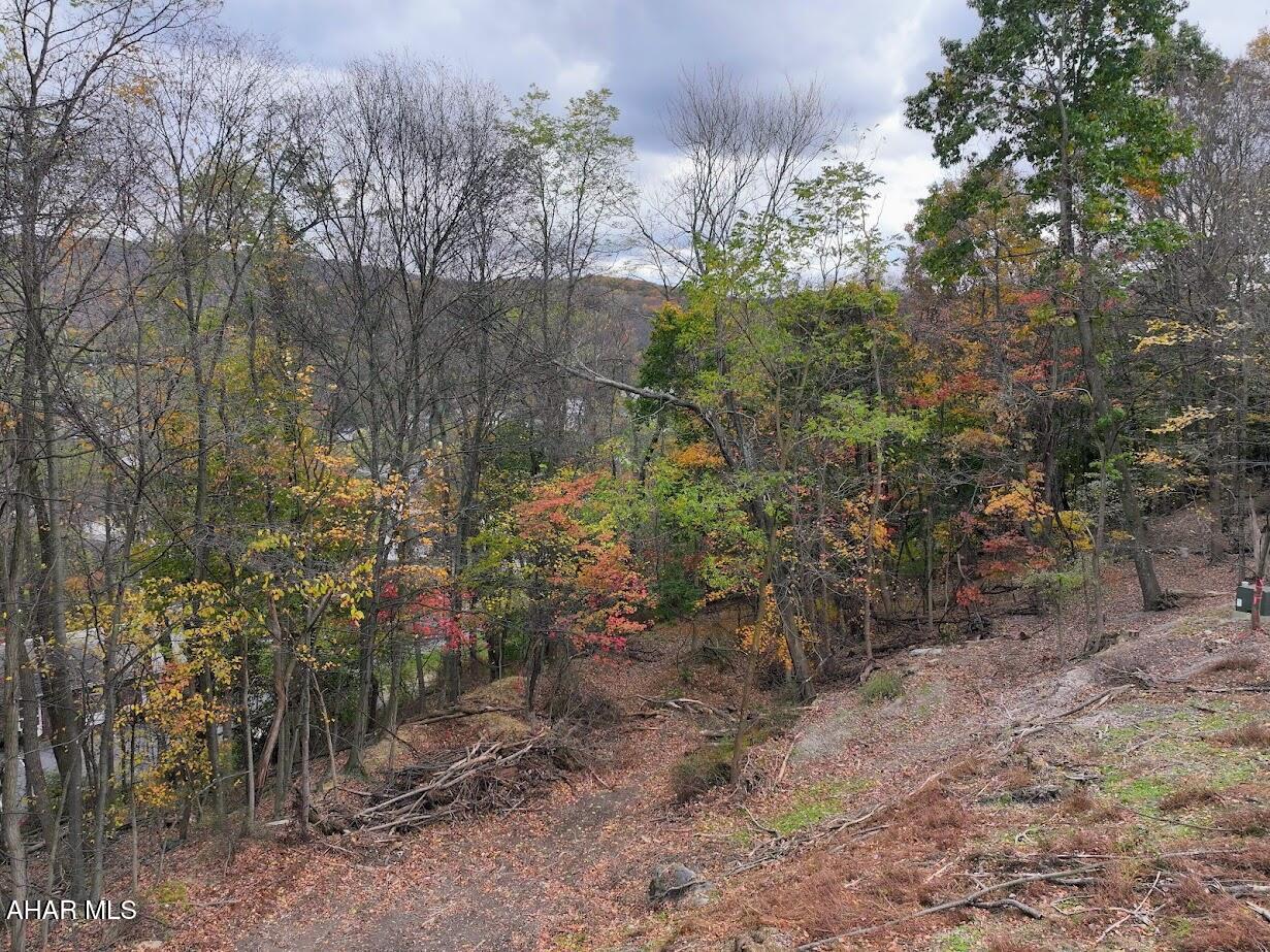 Barclay - Commercial Sale