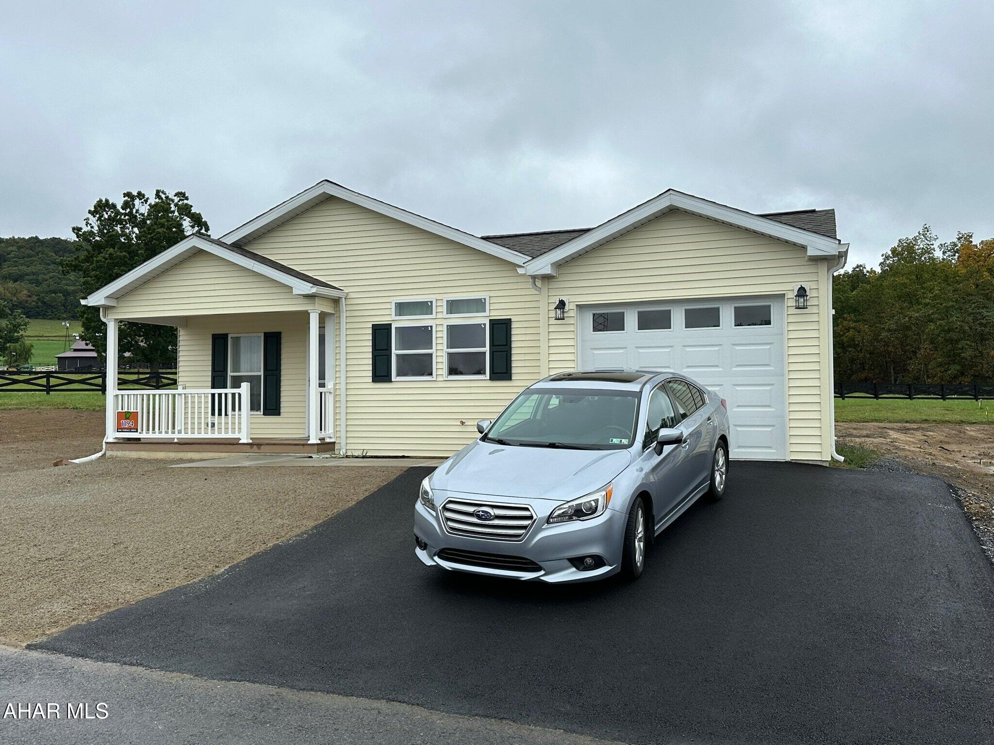 Oak View Community - Residential