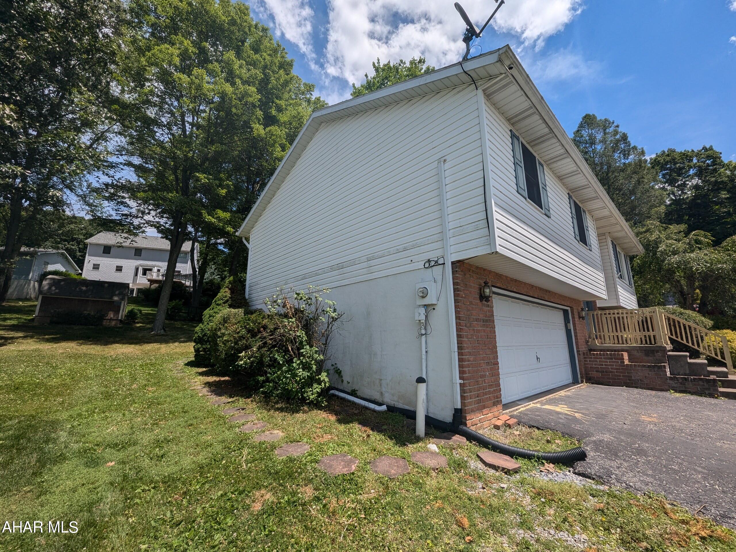 Belaire Estate - Residential