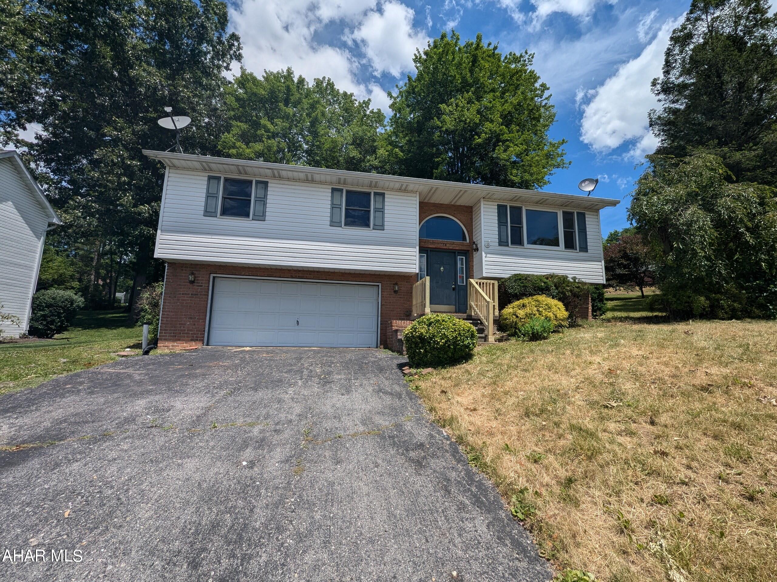 Belaire Estate - Residential