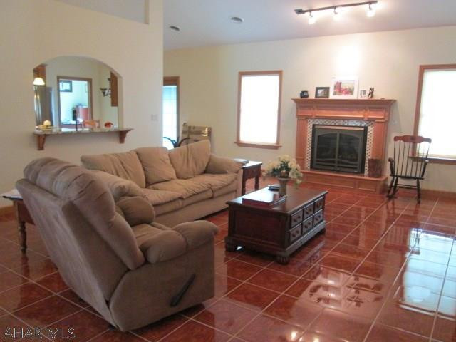 Fox Hollow - Residential